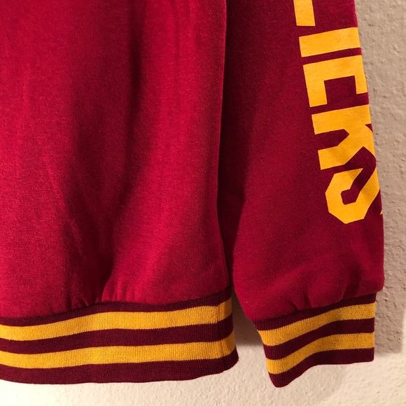 NBA UNK Cleveland Cavaliers Cowl Neck Sweatshirt - Picture 10 of 16